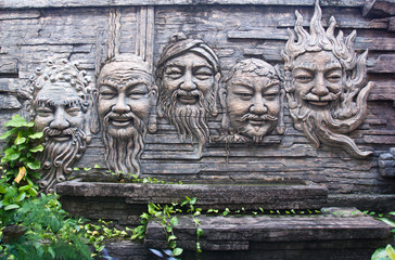 Carving in vietnam