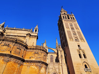 Fototapeta na wymiar Katedra w Sewilli, w Hiszpanii