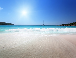 Plakat Plaży Anse Lazio na wyspie Praslin, Seszele