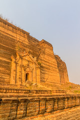 Fototapeta na wymiar Mandalay - Mingun