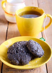 biscuits and tea