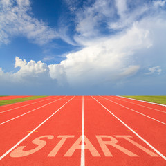 Start on running track