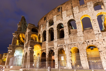 Fototapeta na wymiar Italy Illuminated Colosseum at night