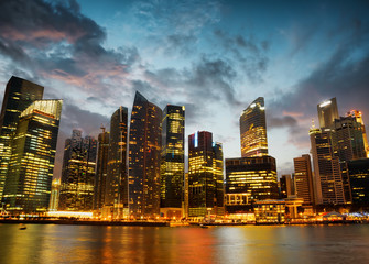 Naklejka premium Skyscrapers in financial district of Singapore