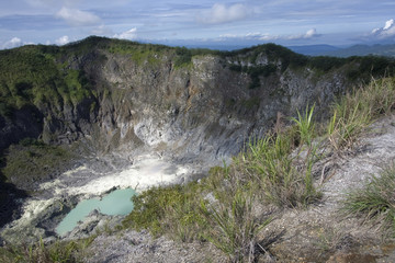 Wulkan Minahasa © Rochu_2008