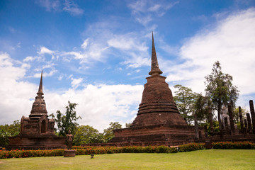 Fototapeta premium Sukhothai historical park. Buddhist temple ruins in Thailand