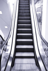 自动扶梯