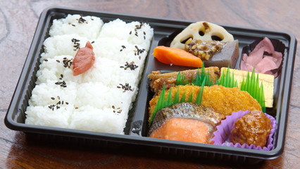Japanese ready-made lunchbox, Bento