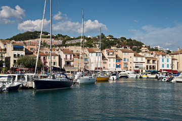 Le port de Cassis, France