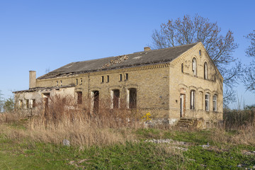 Fototapeta na wymiar Ruins of an old manor house