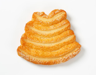 Fan-shaped puff pastry