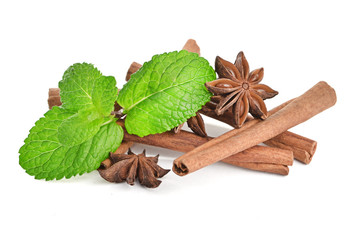 Sticks of cinnamon with mint and anise