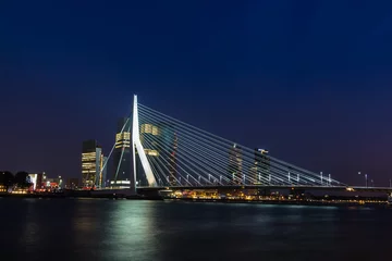 Papier Peint photo Pont Érasme Erasmusbrücke in Rotterdam