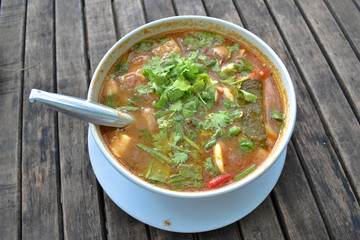 Tom yum kung