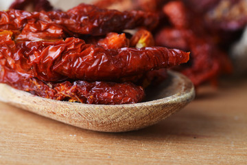 Dried tomatoes