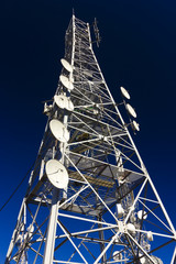 Antenna tower