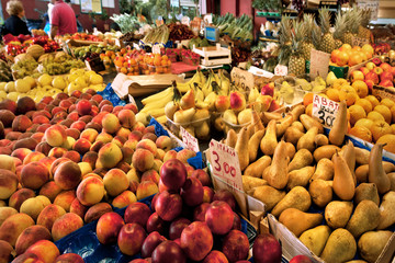 Fruit and vegetable market.