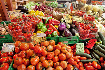 Fruit and vegetable market.