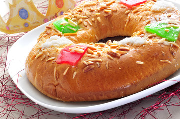 roscon de reyes, spanish three kings cake