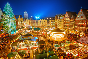 Fototapeta na wymiar Christmas rynku w Frankfurcie