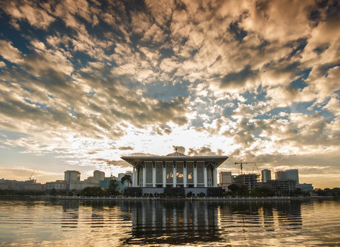 Sunrise over tuanku mizan zainal abidin mosque.