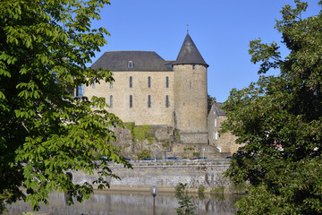 Fototapeta na wymiar Castle of Mayenne in France