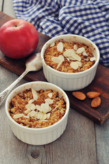 Apple crumble