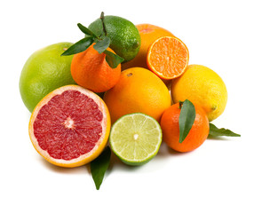 Obraz na płótnie Canvas citrus fruits isolated on white background