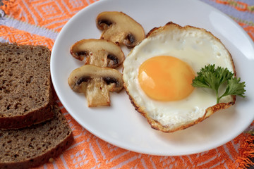 Fried mushrooms and egg