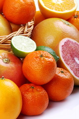Pompelmo rosa,mandarini,arance e lime