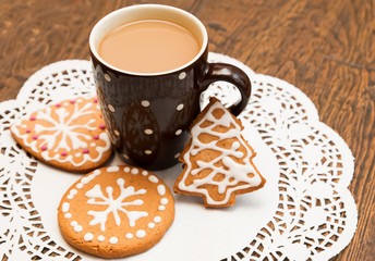 Coffee and gingerbread cookies