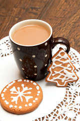 Coffee and gingerbread cookies