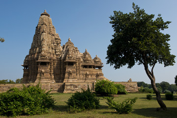Kandanya Mahadeva Temple in Khajuraho