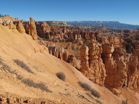 Bryce Canyon pente et rochers
