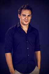 Obraz premium Young man smiling