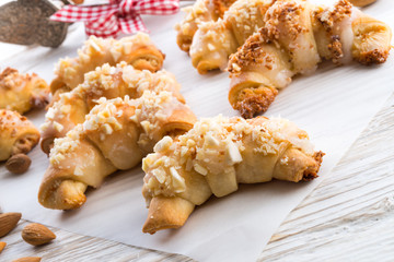 Sweetness Mini almond croissant