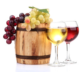 Barrel and glasses of wine and grapes, isolated on white