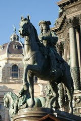 Kaiserliche Bronzestatue in Wien