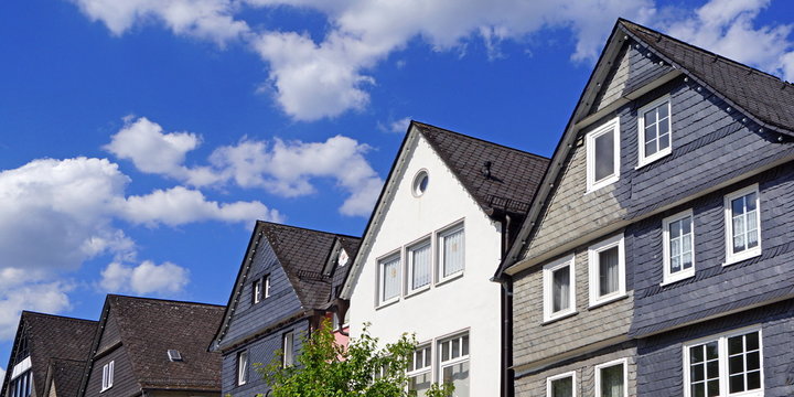 HAIGER ( Hessen ) - Stadtpanorama