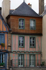 Fototapeta na wymiar Maison à colombage dans la ville de Vannes