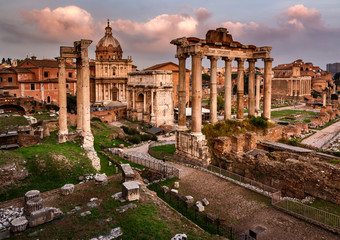 Obraz na płótnie Canvas Forum Romanum (Foro Romano) i ruiny Septymiusza Sewera Arch An