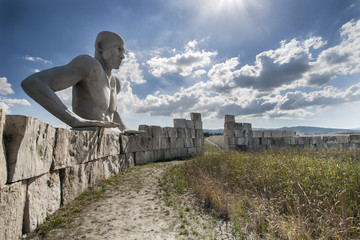 Scultura del Teatro del Silenzio