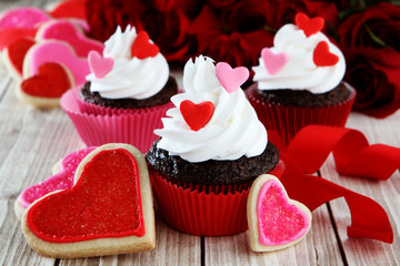 heart cupcakes - 58988919