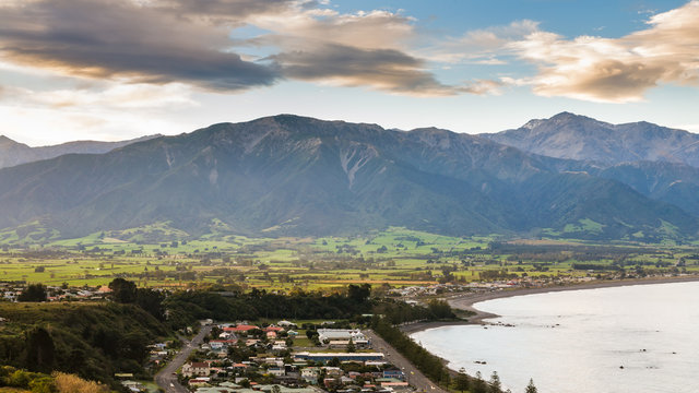 The town of kaikoura at dusk South Island New Zealand