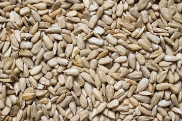 Raw sunflower seeds
