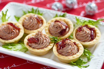 Pate tartlets