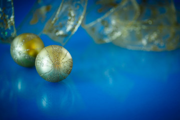 golden christmas ball