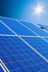 Alternative Solar Energie. Sonnenenergie Kraftwerk