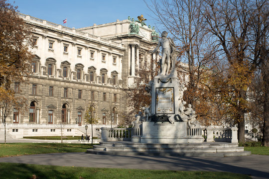 Mozart-Denkmal Wien