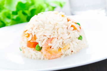 Fried rice with shrimps
